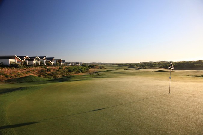 18th Hole - Magenta